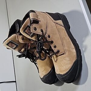 Kodiak tan and black steel toed size 8.5 oil resistant work boots
